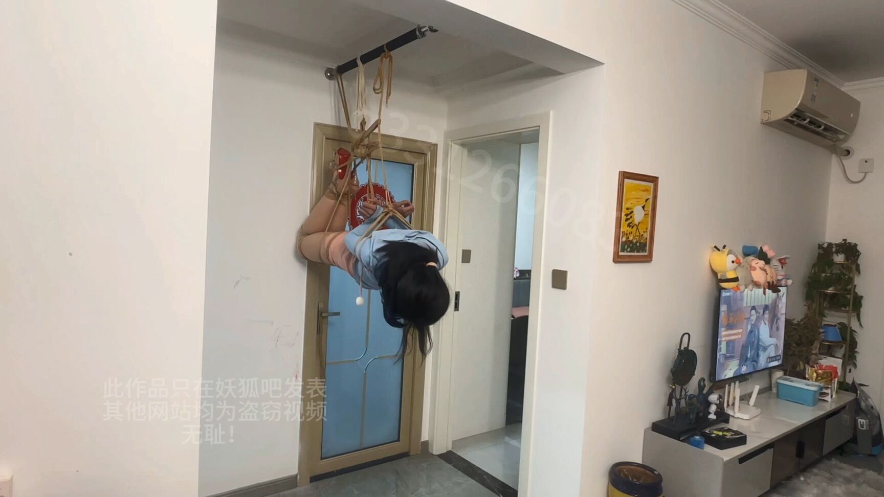 九尾少女，这个女生好漂亮！